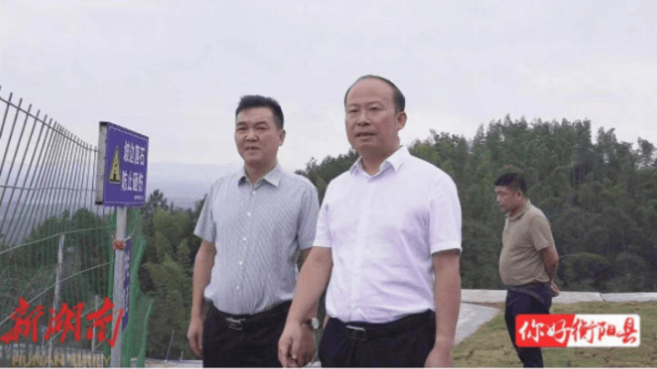 湖南一县长视察路上无视村民拦路告状,你怎么看?